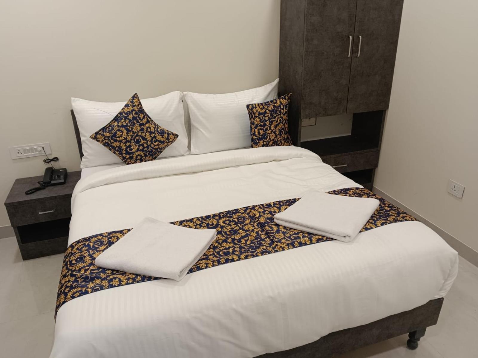 Hotel Royal Ocean Prime à Jaipur Extérieur photo