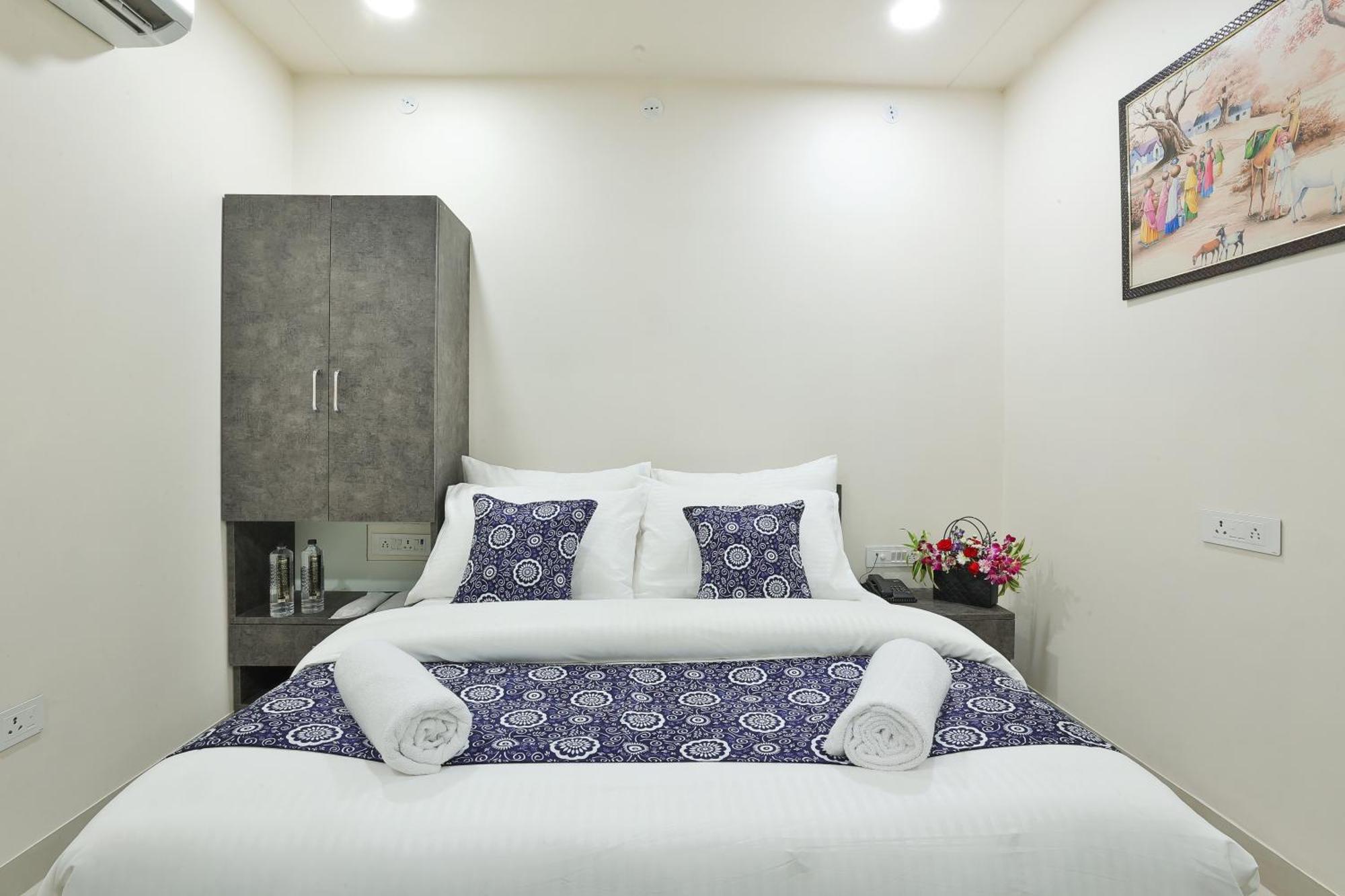Hotel Royal Ocean Prime à Jaipur Extérieur photo