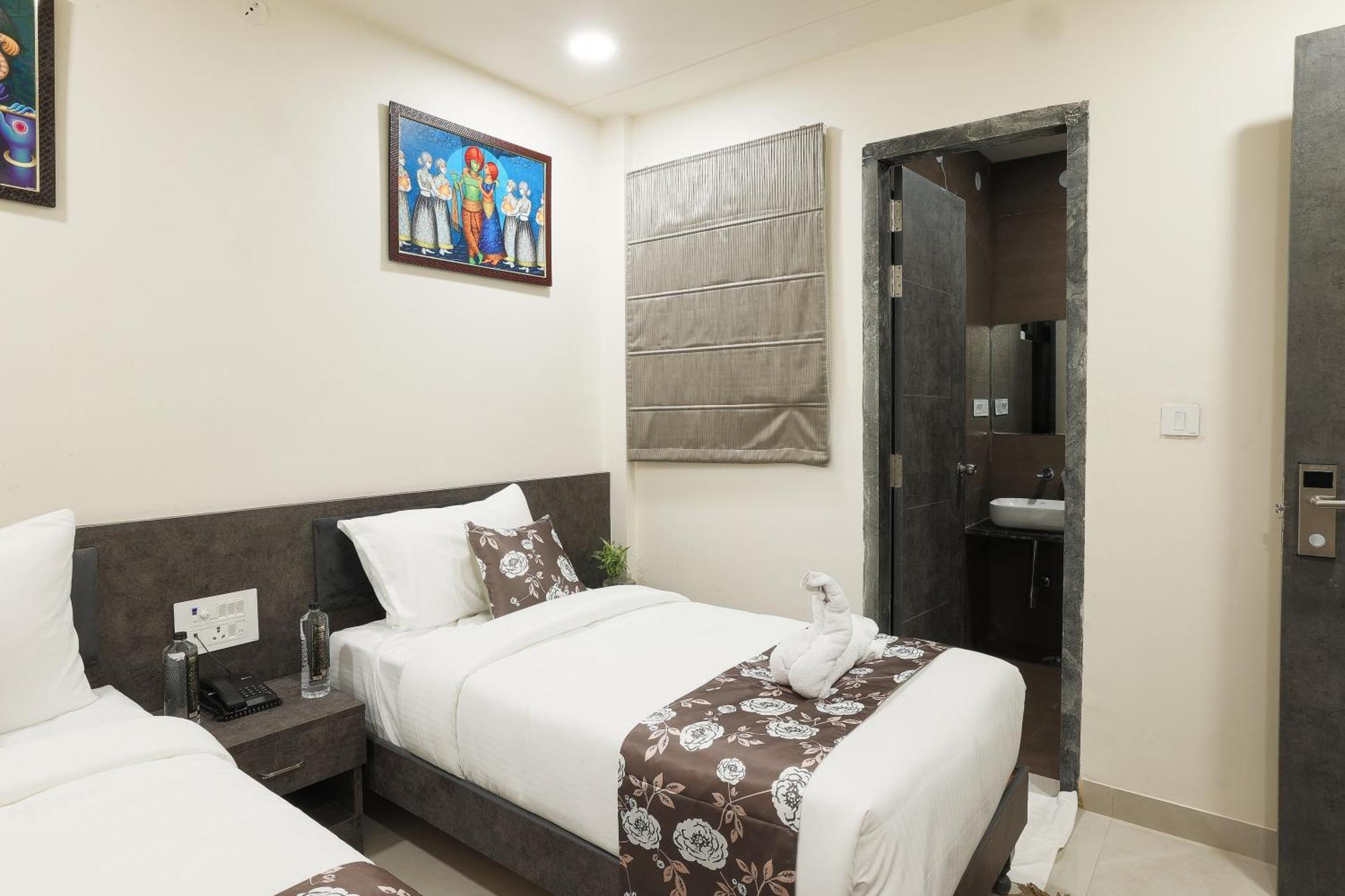Hotel Royal Ocean Prime à Jaipur Extérieur photo